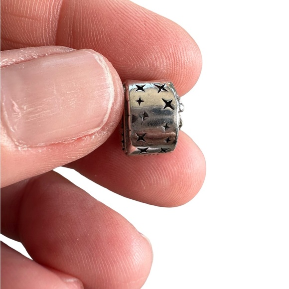 Sterling Silver Star Wars R2D2 and C-3PO Silver Bead - Picture 6 of 6